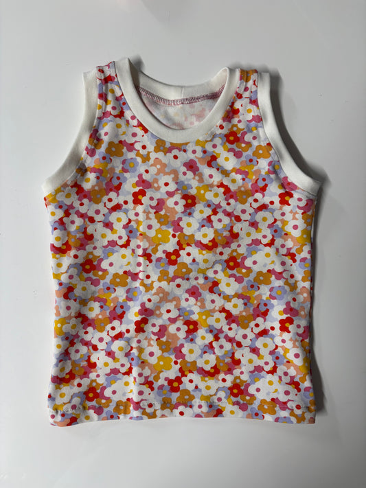 Vest & Shorts Set in Flowers (2-3Y)