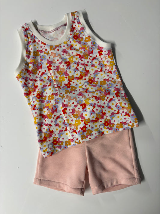 Vest & Shorts Set in Flowers (2-3Y)